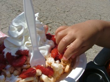 This is a funnel cake.