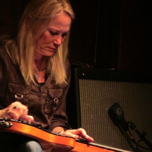 Cindy Cashdollar, Queen of Steel.