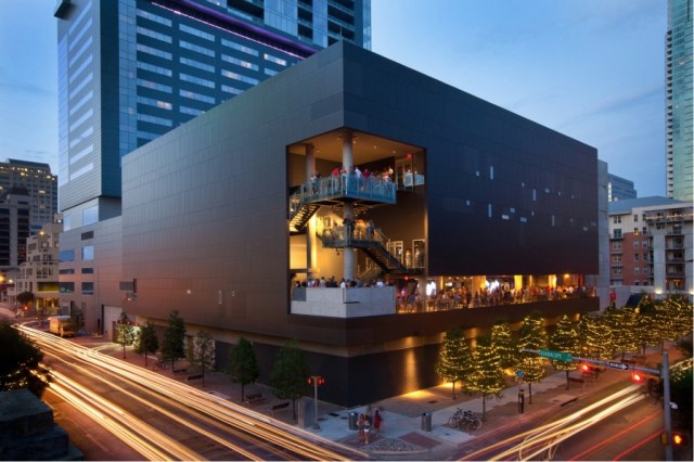 MoodyTheater-1024x683